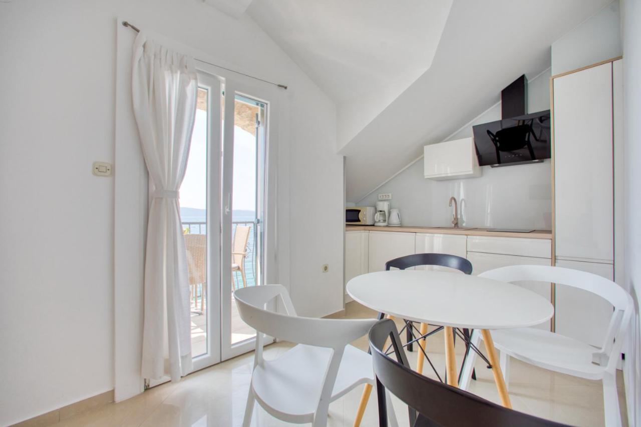 Apartments Nina Бибинє Екстер'єр фото