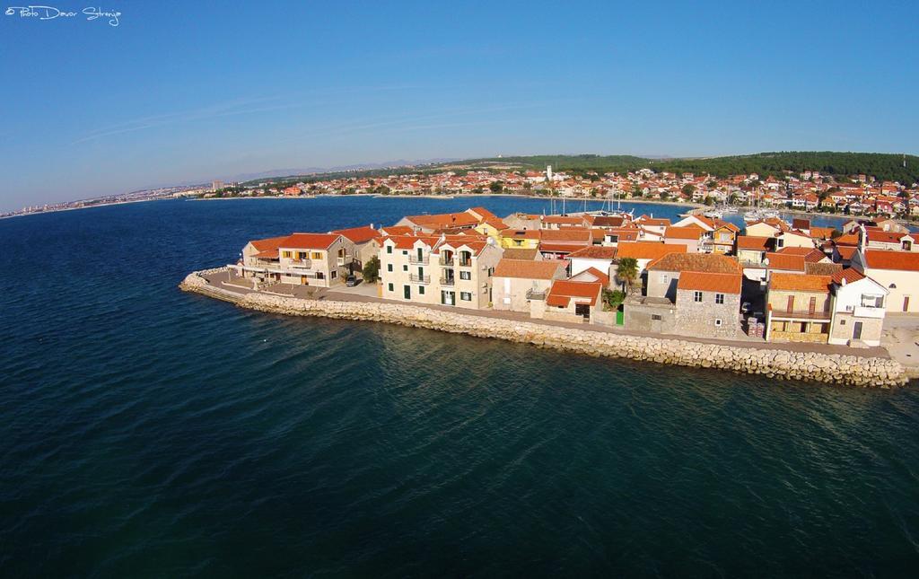 Apartments Nina Бибинє Екстер'єр фото