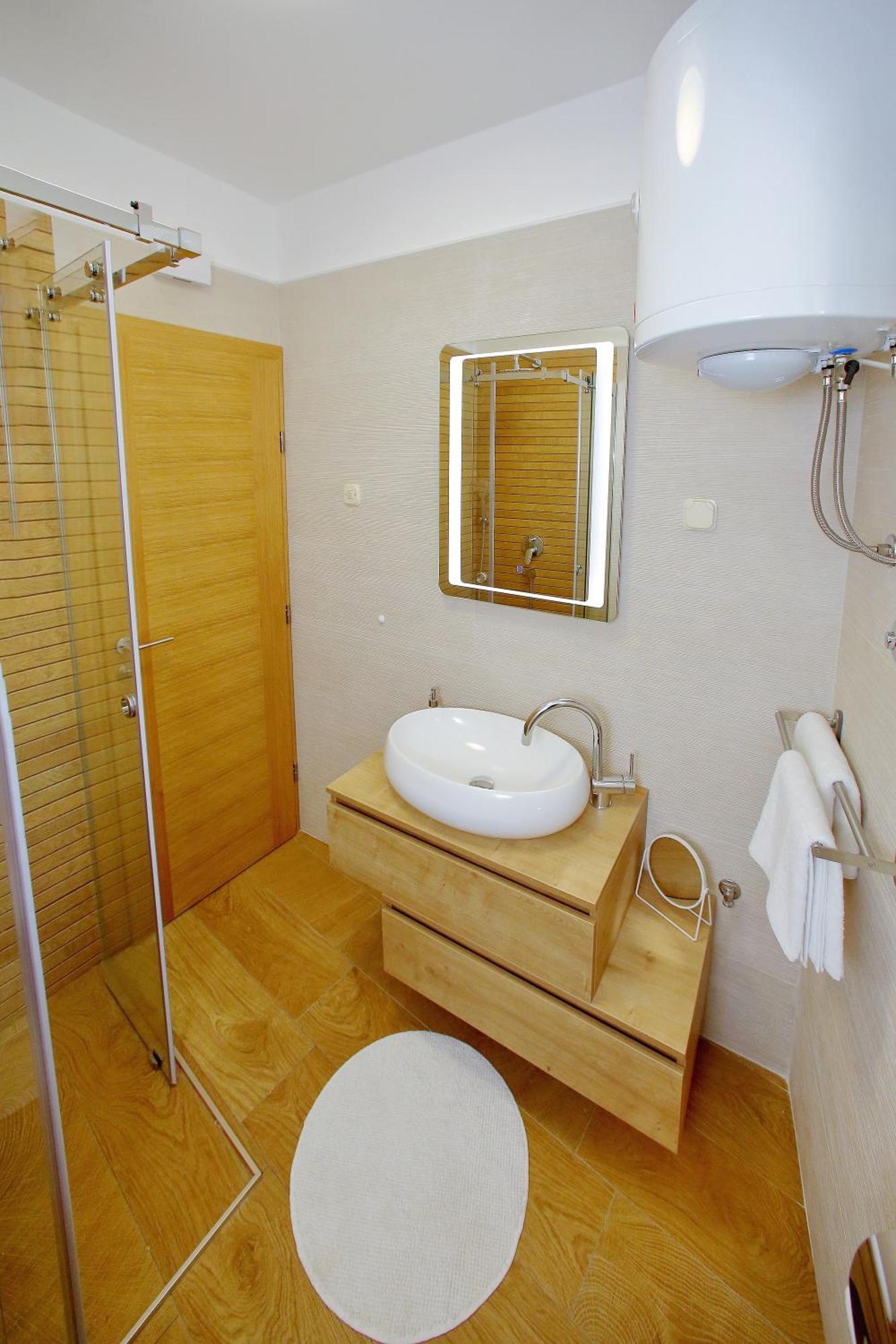 Apartments Nina Бибинє Екстер'єр фото